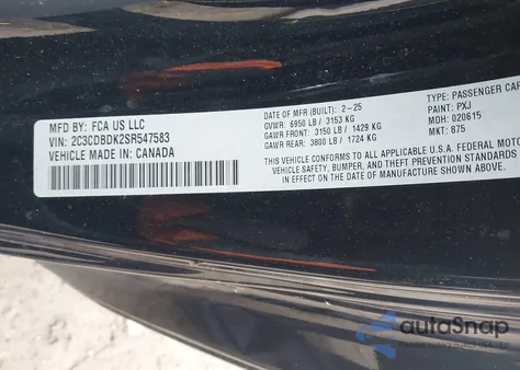 2025 Dodge Charger Daytona Scat Pack Awd z USA, uszkodzony, nr VIN 2C3CDBDK2SR547583